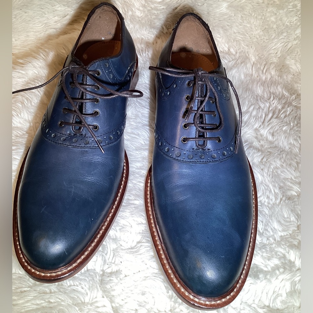 Winthrop Mens blue lace up leather shoes size 9.5